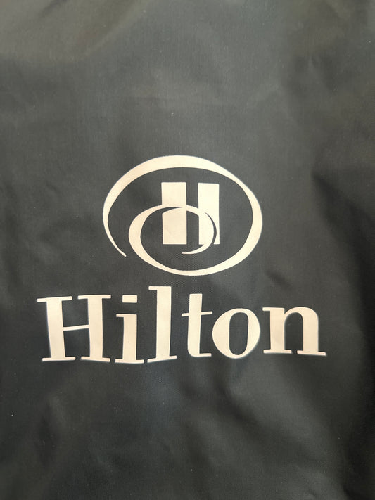 Hilton Regenjacke