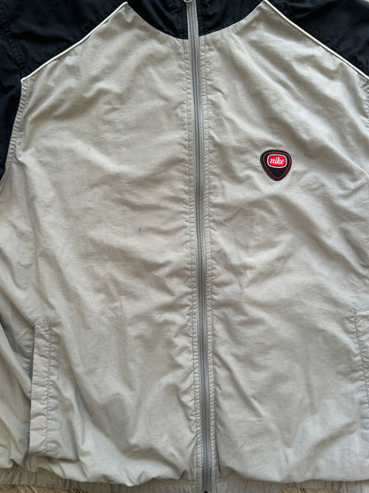 Nike Vintage Windbreaker – Grau & Schwarz (L)