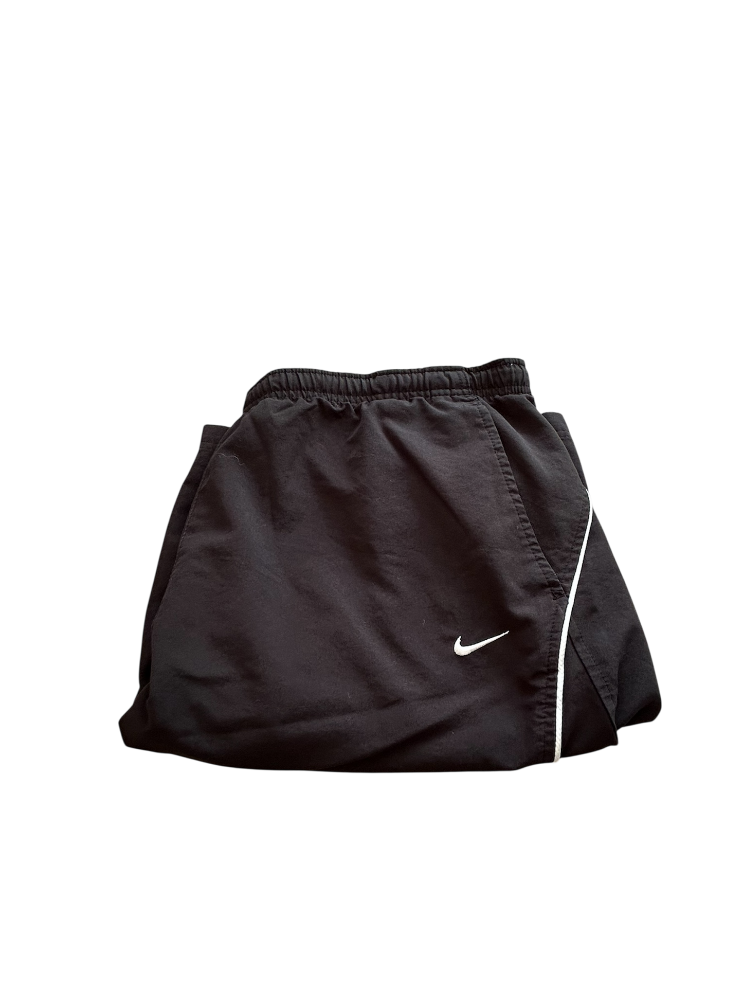 Nike Vintage Trainingsshorts – Schwarz mit weißen Details (L)